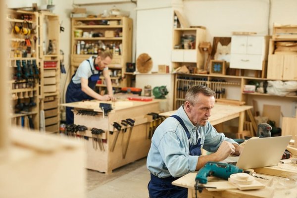 Idées de décoration pour un salon moderne et élégant