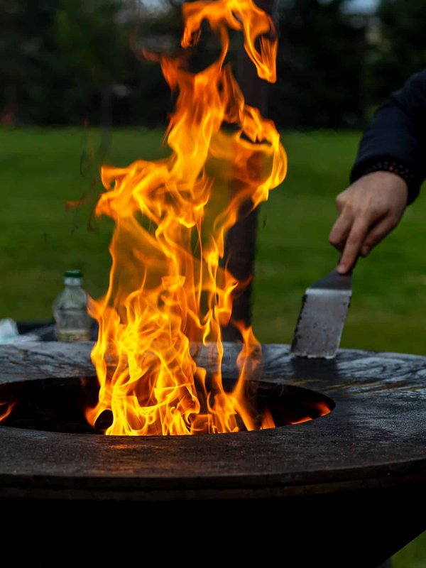 Brasero plancha : révolutionnez votre barbecue